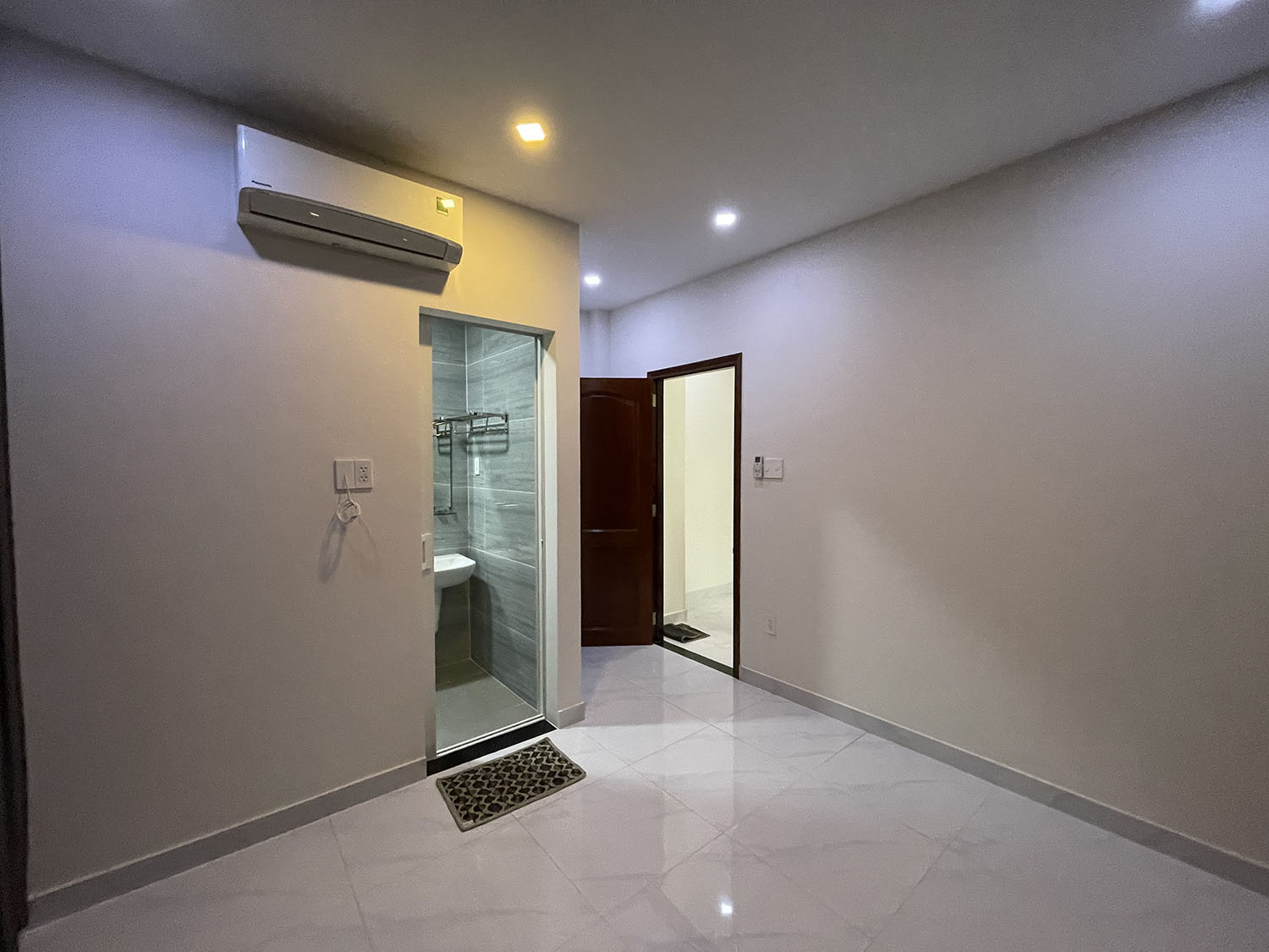 Bán nhà Đường Phạm Văn Đồng, Thành Phố Thủ Đức Tuyệt phẩm 3 lầu căn góc 2 mặt tiền hẻm nhựa 8m